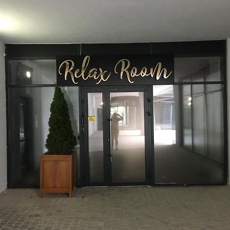 4-Room Jacuzzi Apartment Λβιβ Εξωτερικό φωτογραφία